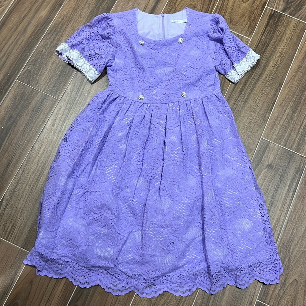 Stunning Patachou dress.